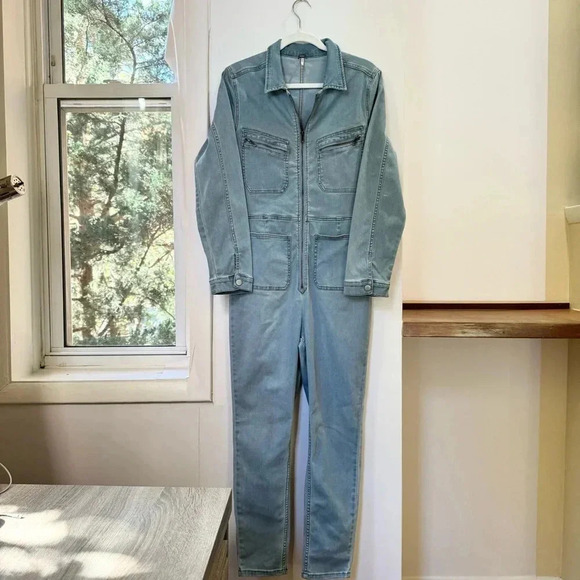 New Free People Lennox Denim Jumpsuit Blue Large - Picture 10 of 11